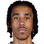  卡塞米罗谢幕前夕；约罗呼吁全队挽留；曼联3比1胜维拉巩固前三。 体育新闻