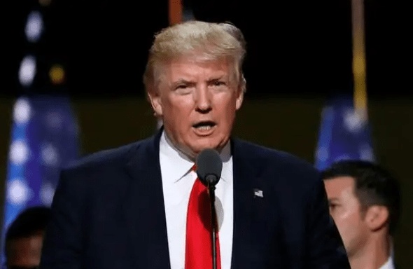 伊朗对抗中的美国困境，经济与战略双重考验。