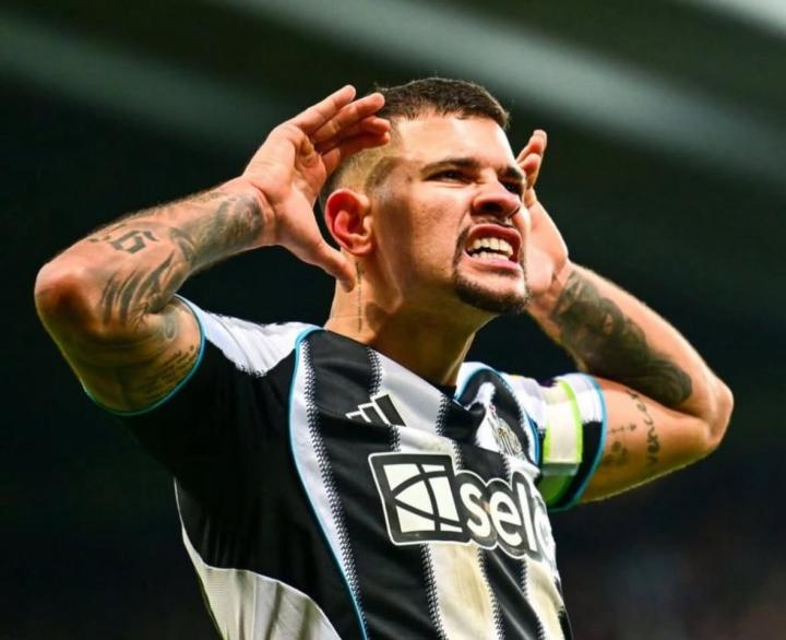  今夏转会难觅捷径；吉马良斯纽卡合同无解约金，谈判成唯一路径。 体育新闻