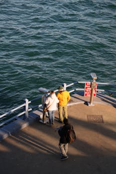 伊朗导弹储备未竭,革命卫队亮出新型利器 新闻 伊朗导弹储备未竭,革命卫队亮出新型利器 新闻