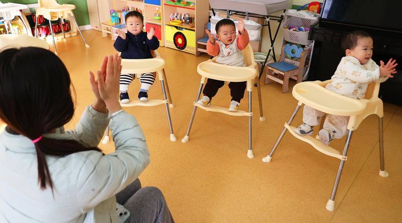  规划纲要新气象；三个指标调整，温暖民生脉动。 新闻 规划纲要新气象；三个指标调整，温暖民生脉动。 新闻