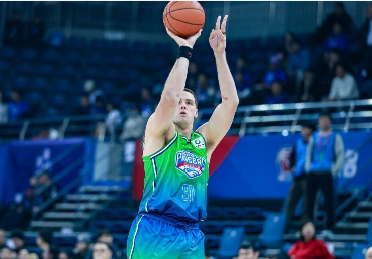  【数据复盘】CBA历史最差纪录是如何炼成的：从战术执行到心理溃败的深层剖析 体育新闻