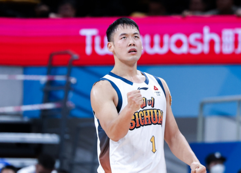  【数据复盘】CBA历史最差纪录是如何炼成的：从战术执行到心理溃败的深层剖析 体育新闻